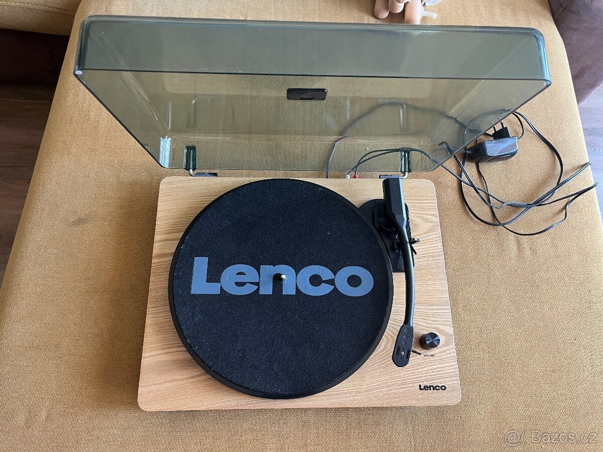 Gramofon Lenco LS-50 (ls50wd) hnědý