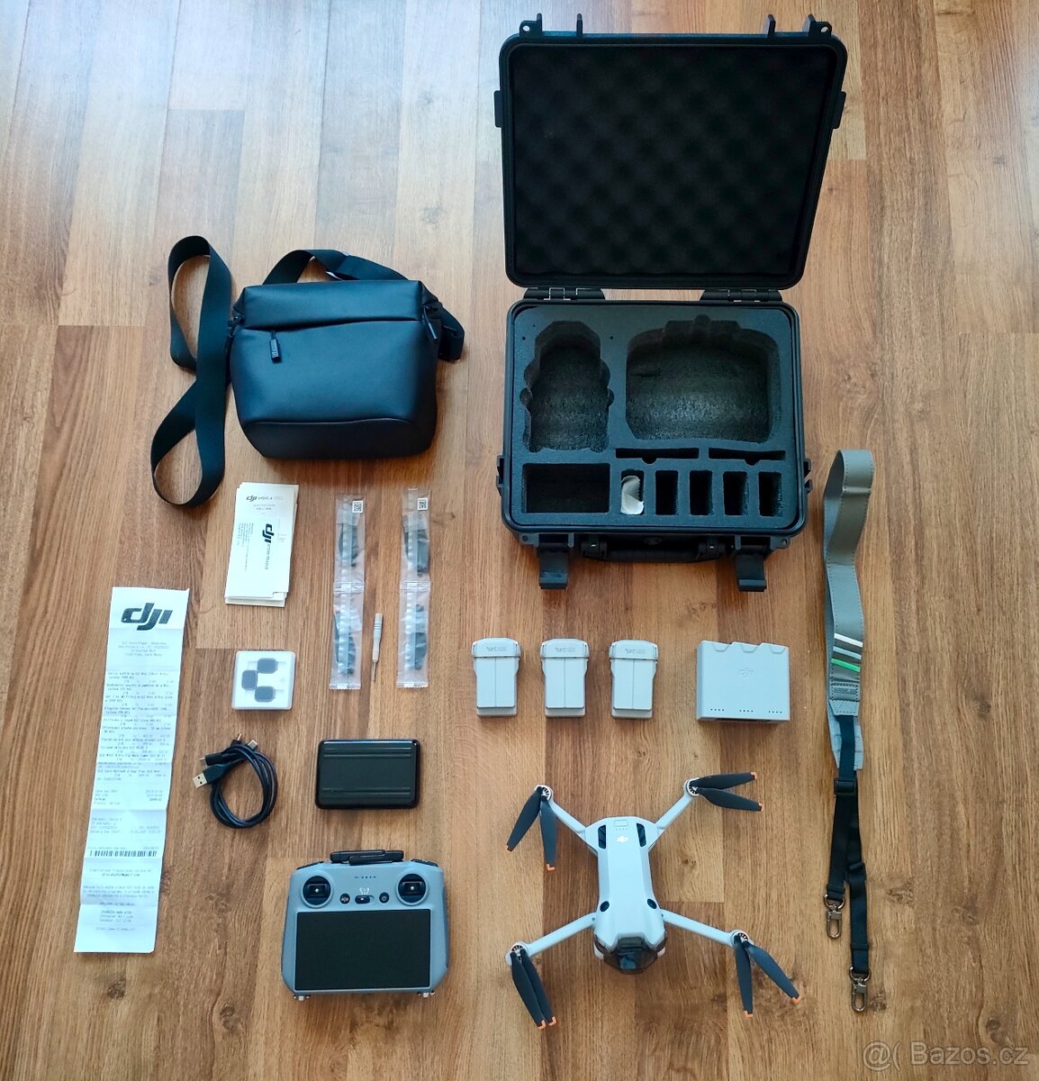 Dron Dji mini 4 pro fly more combo + Care Refresh (2- Year )