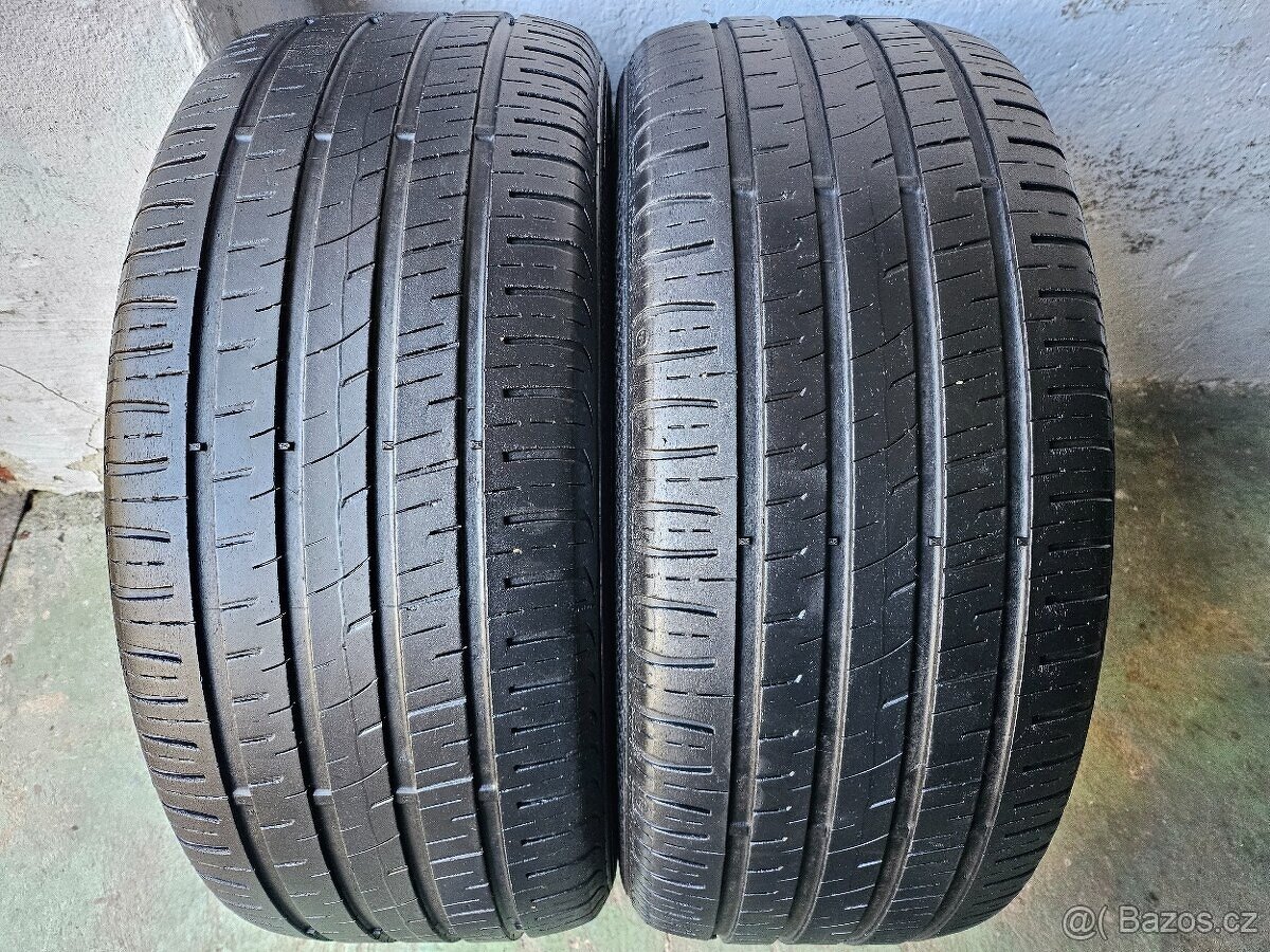 Pár letních pneu Barum Bravuris 3 235/55 R17 XL