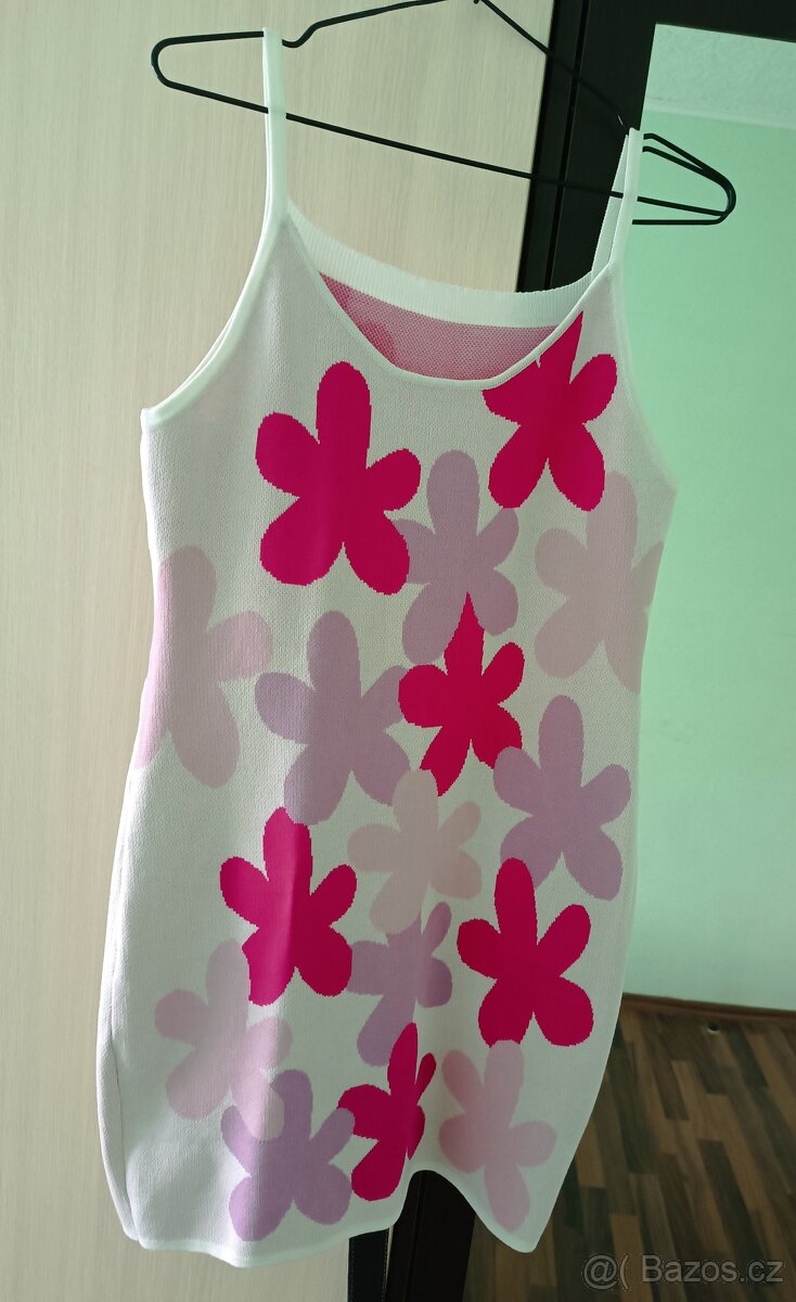 Dámské letní šaty