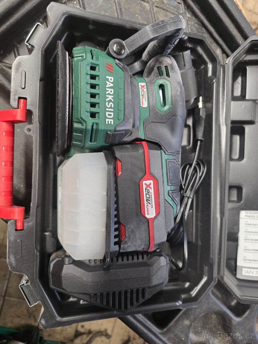 Parkside excentrická bruska