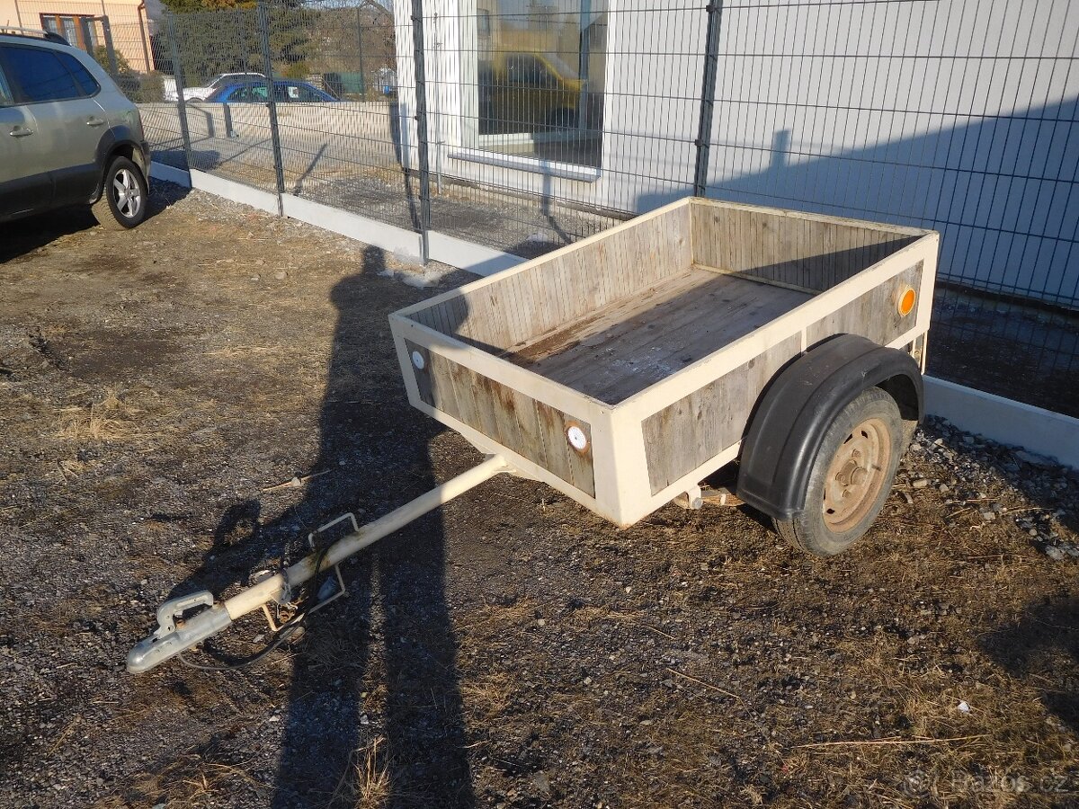Přívěsný vozík jednoosý
