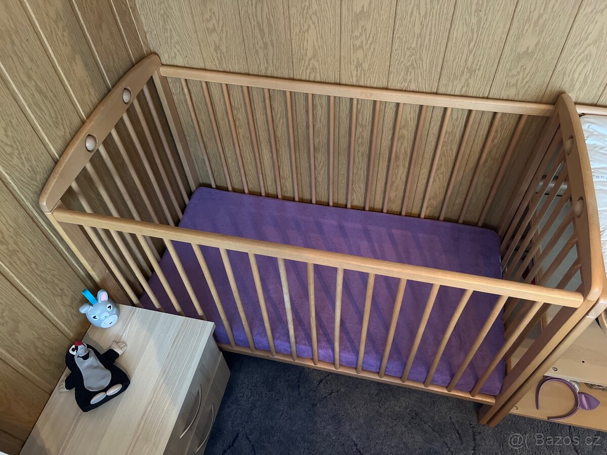 Dětská postýlka