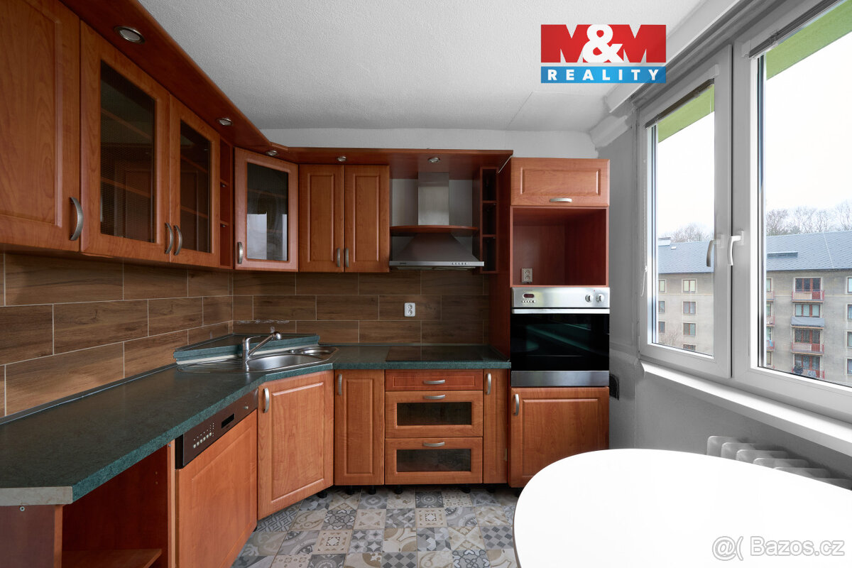 Pronájem bytu 3+1, 75 m², Náchod, ul. Pražská