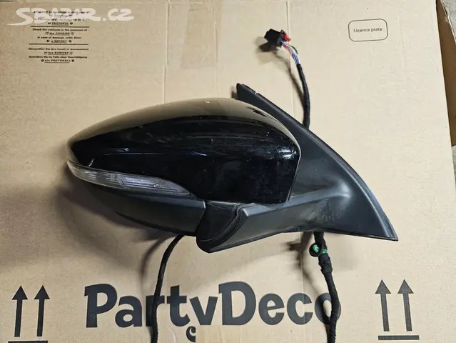 Pravé zpětné zrcátko VW Passat B7