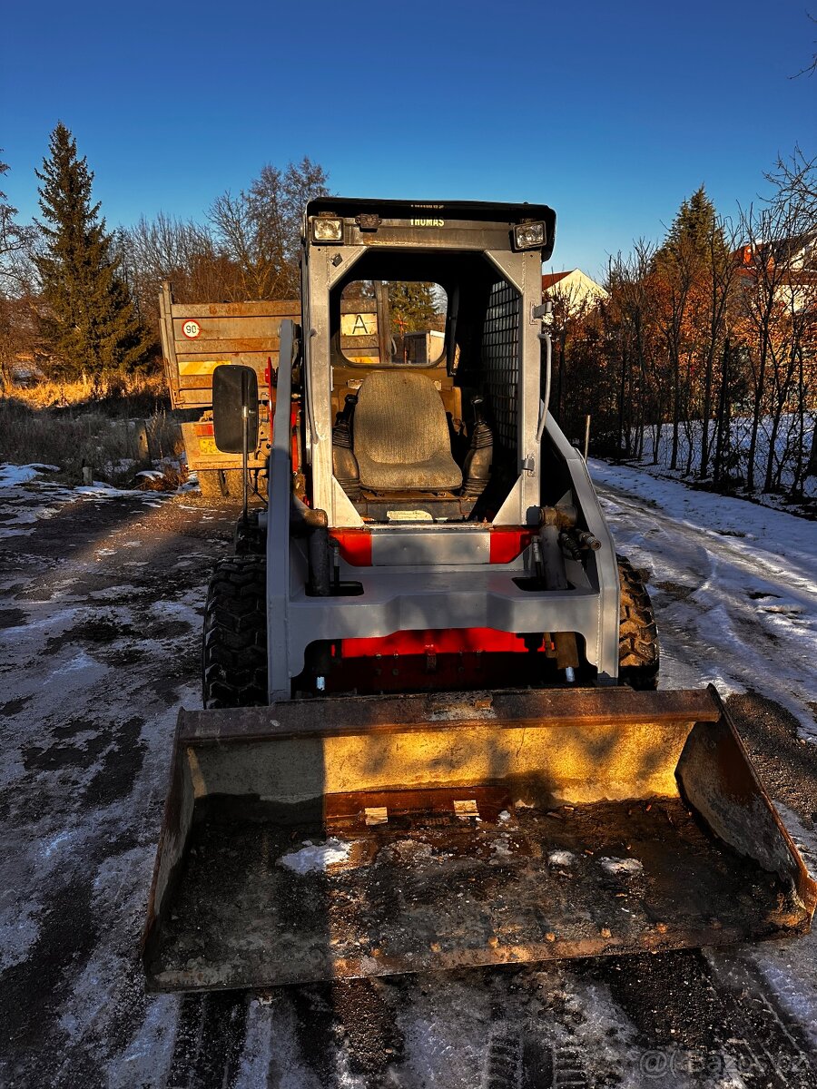 Prodám smykový nakladač Thomas 200 rok 2005