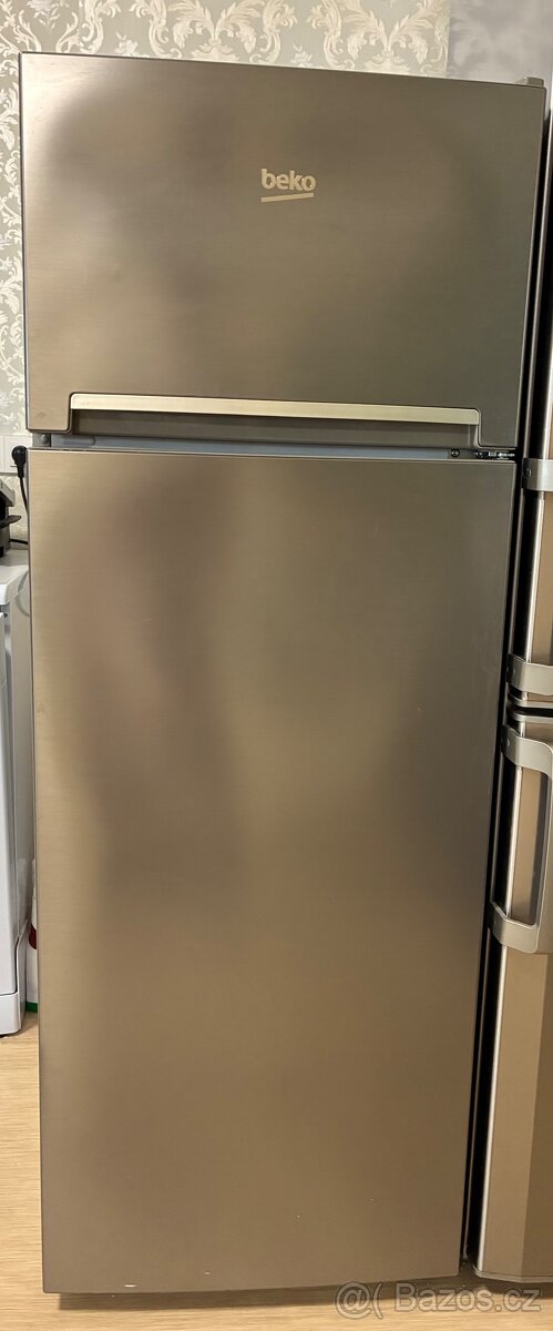 Lednice Beko s mrazákem