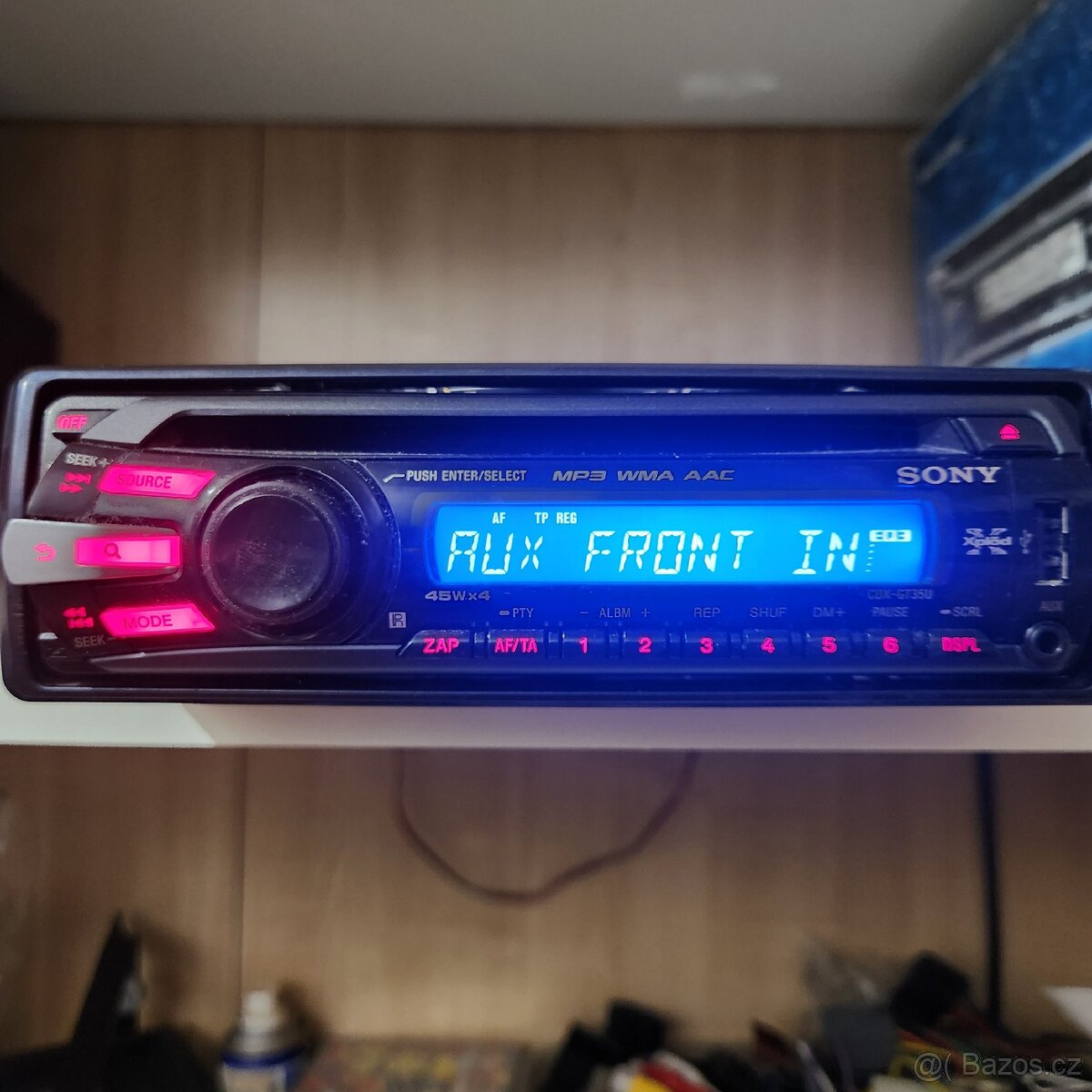 SONX CDX-GT35UI CD USB MP3 AUTORADIO