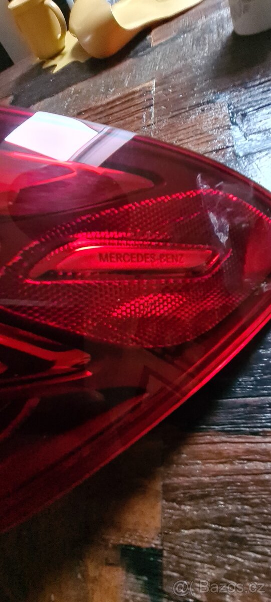 Zadní pravé světlo Mercedes GLC