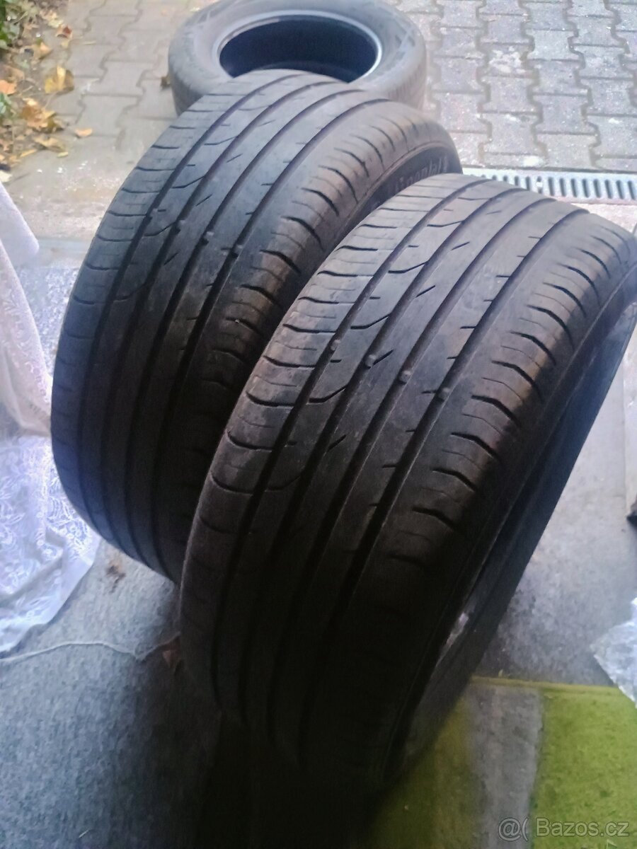 215/55/16 letní pneu Continental