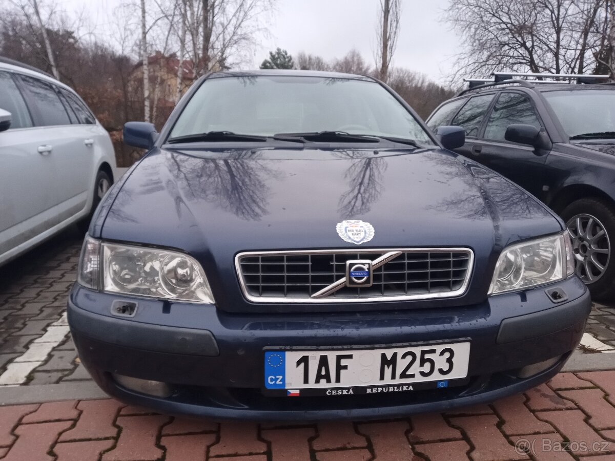 Volvo V40 2002 1.9 DCI 85 Kw stk 10/25, 302.000km