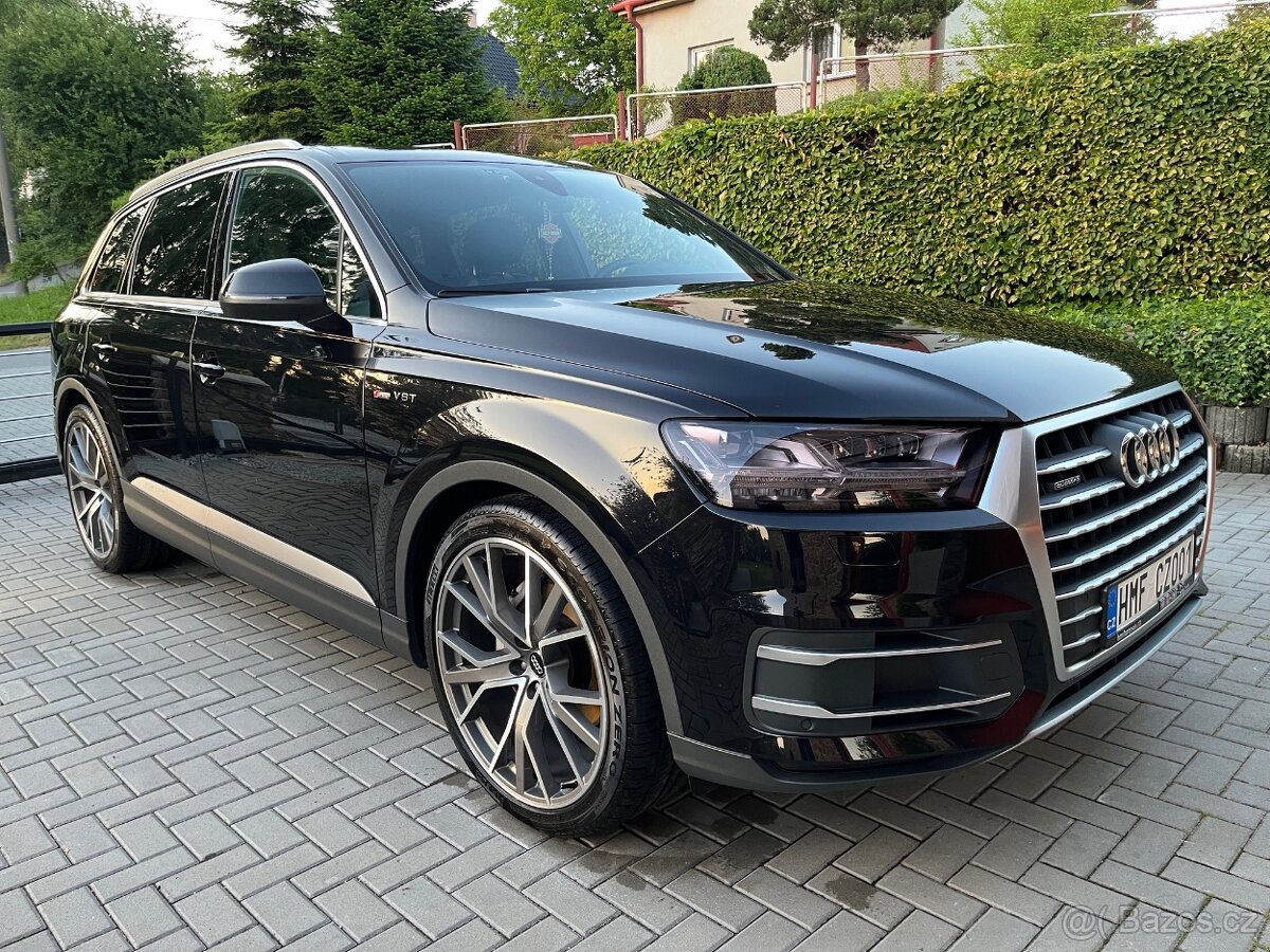 Audi Q7 3.0 TDi V6 Sline 125tmk DPH