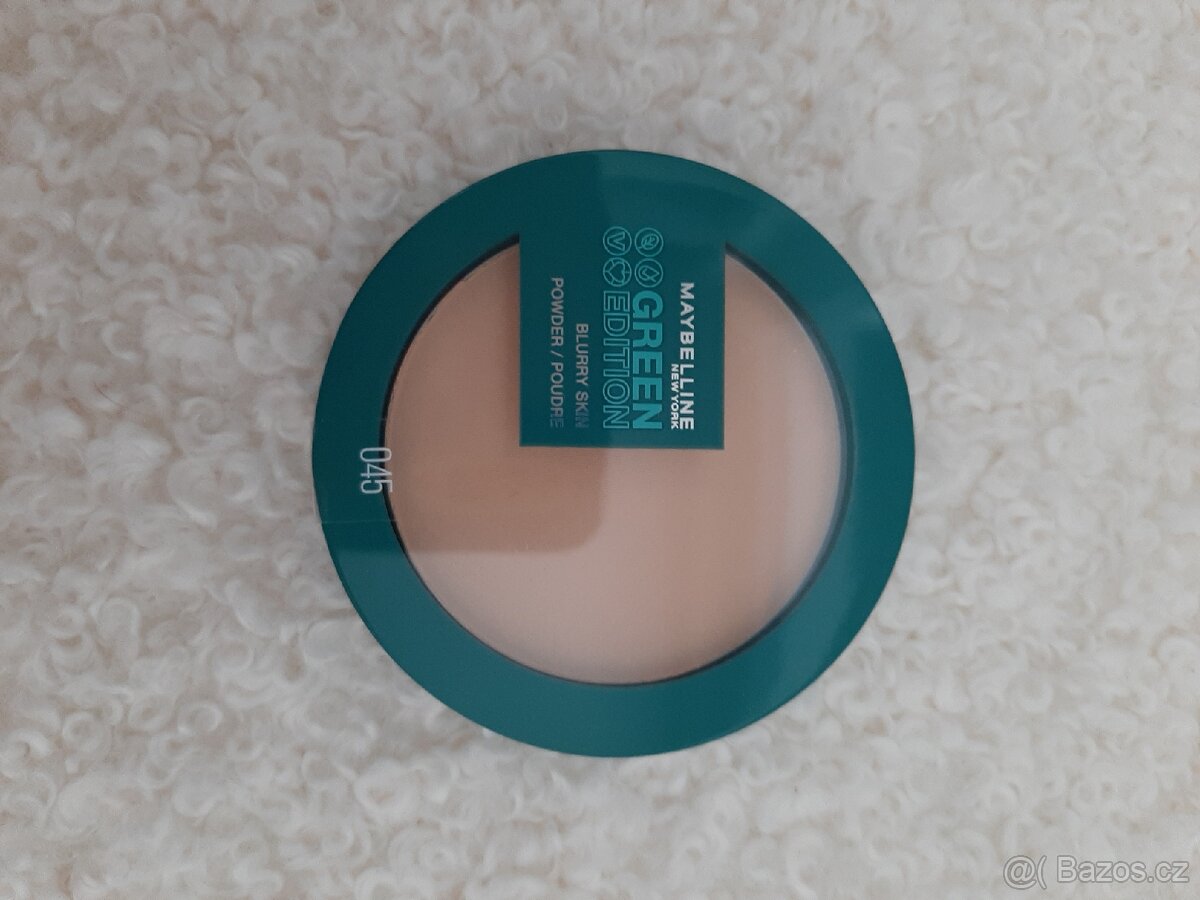 Maybelline Green Edition Blurry Skin Powder – pudr na pleť