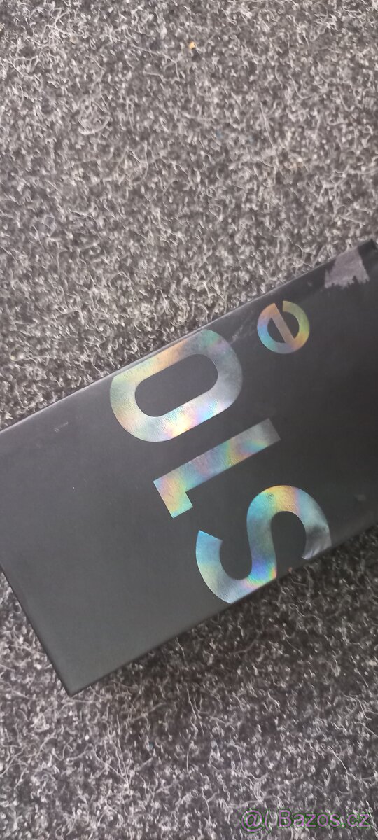 Samsung Galaxy S10e
