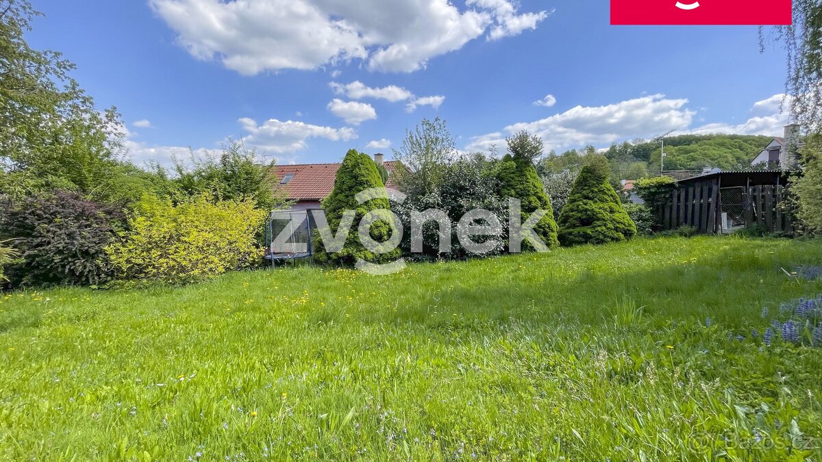 Stavební pozemek 685m² Želechovice- Výpusta