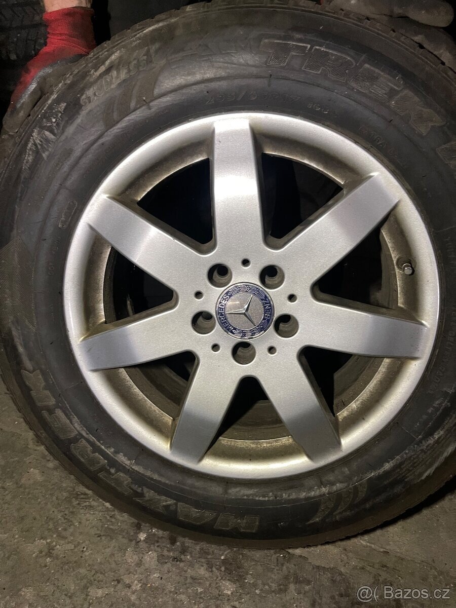 Originální ALU kola Mercedes Benz R17