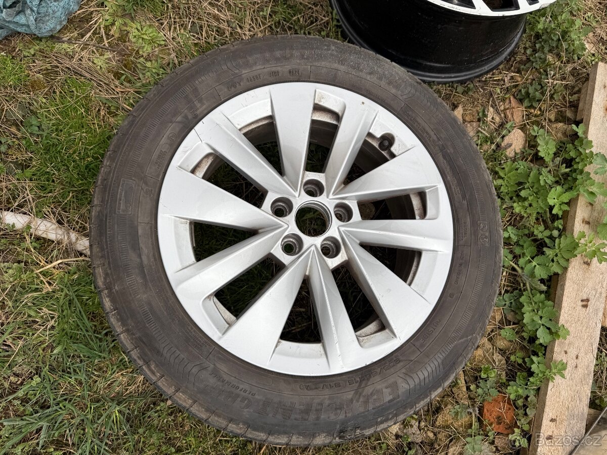 Hliníkový disk skoda scala r16 657 601 025