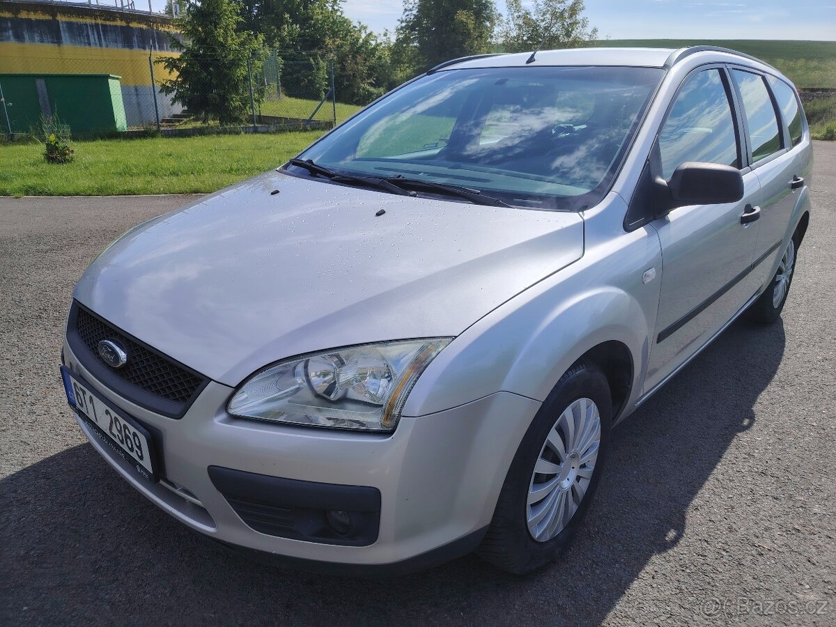 Prodám Ford Focus 1.6TDCI 66Kw r.v.2005 tažné zařízení
