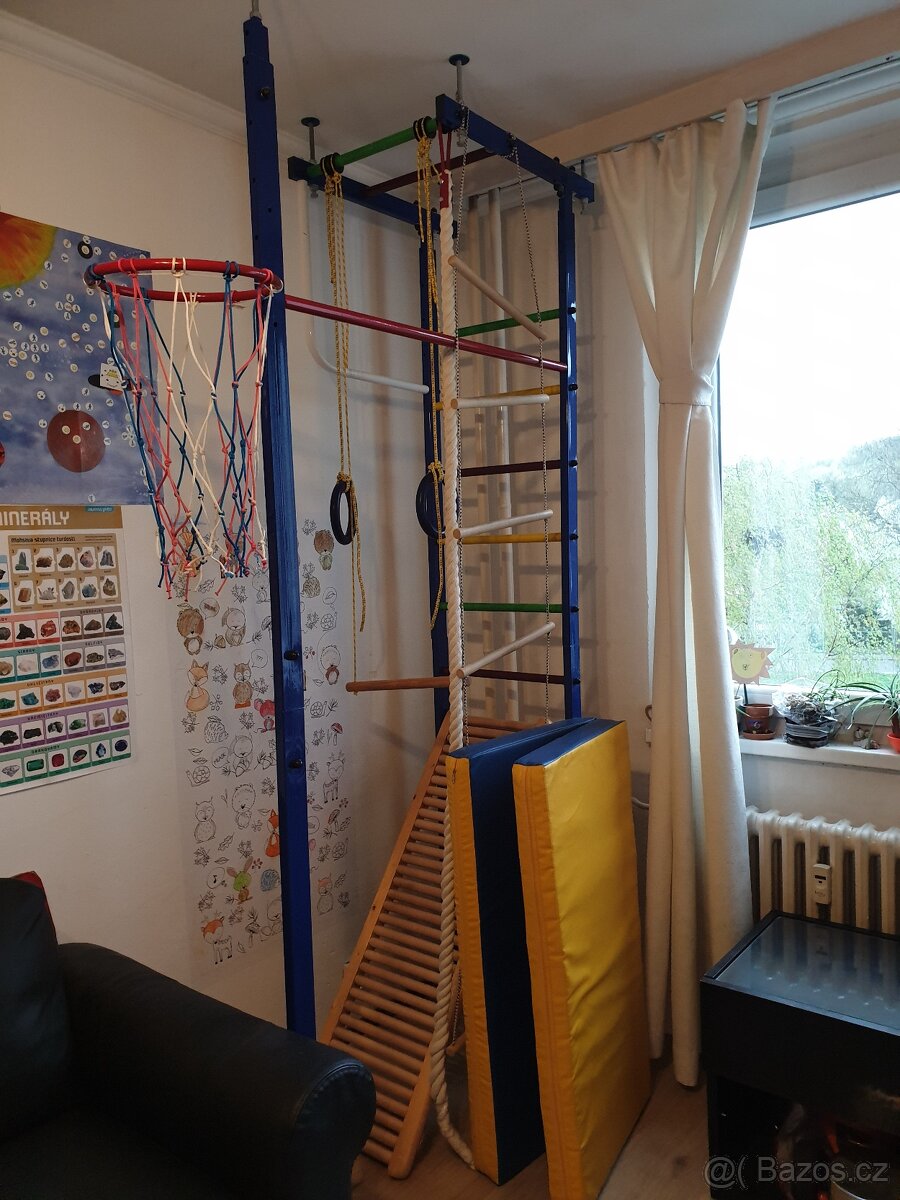 Gymnastický žebřík prolezačka