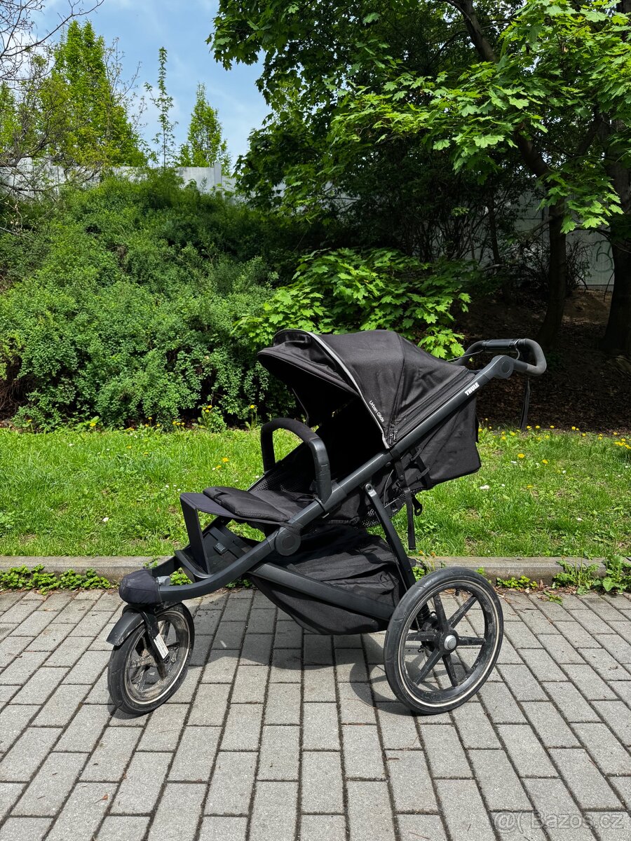 Thule Urban glide 2 černý