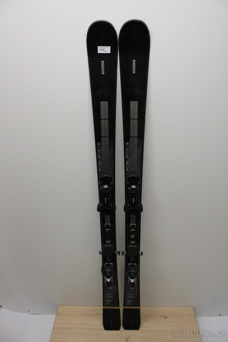 Použité sjezdové lyže Atomic CloudC14 Revoshock délka 160 cm