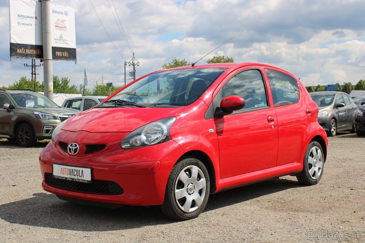 Toyota Aygo, 1,0i 48KW, STK, r.v. 2006, ČR
