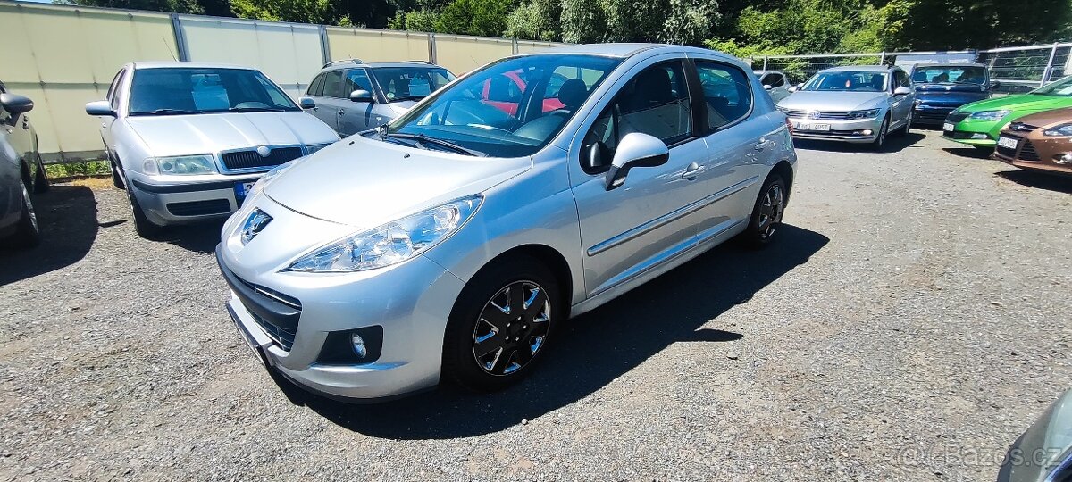 Peugeot 207, 1.4 VTi 70kW Rok výroby: 5/2011