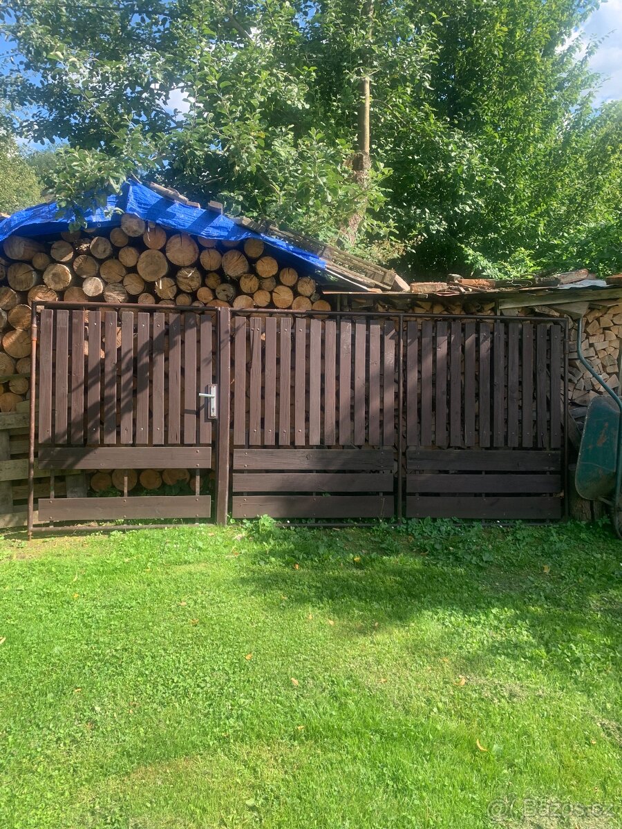 Stará brána