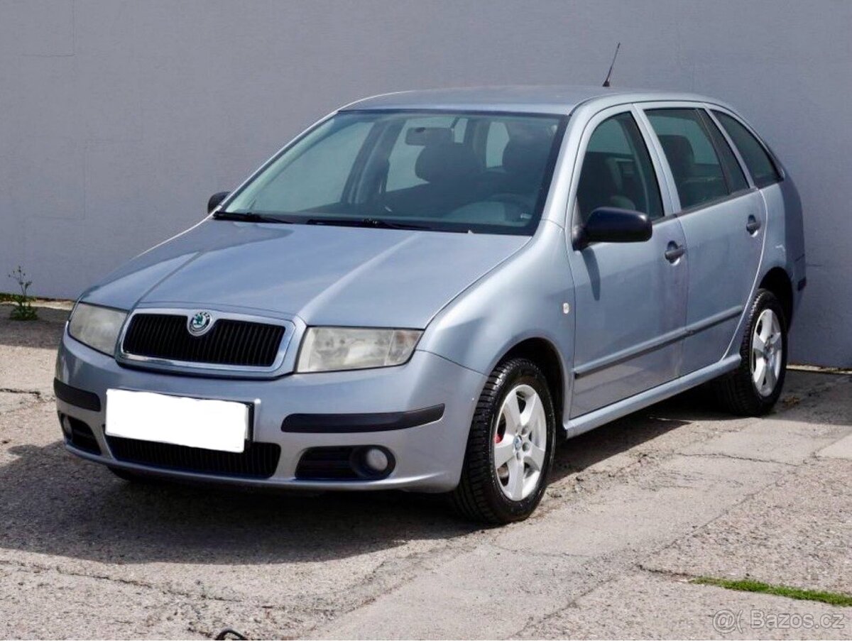 Pronájem AUTA - Škoda Fabia