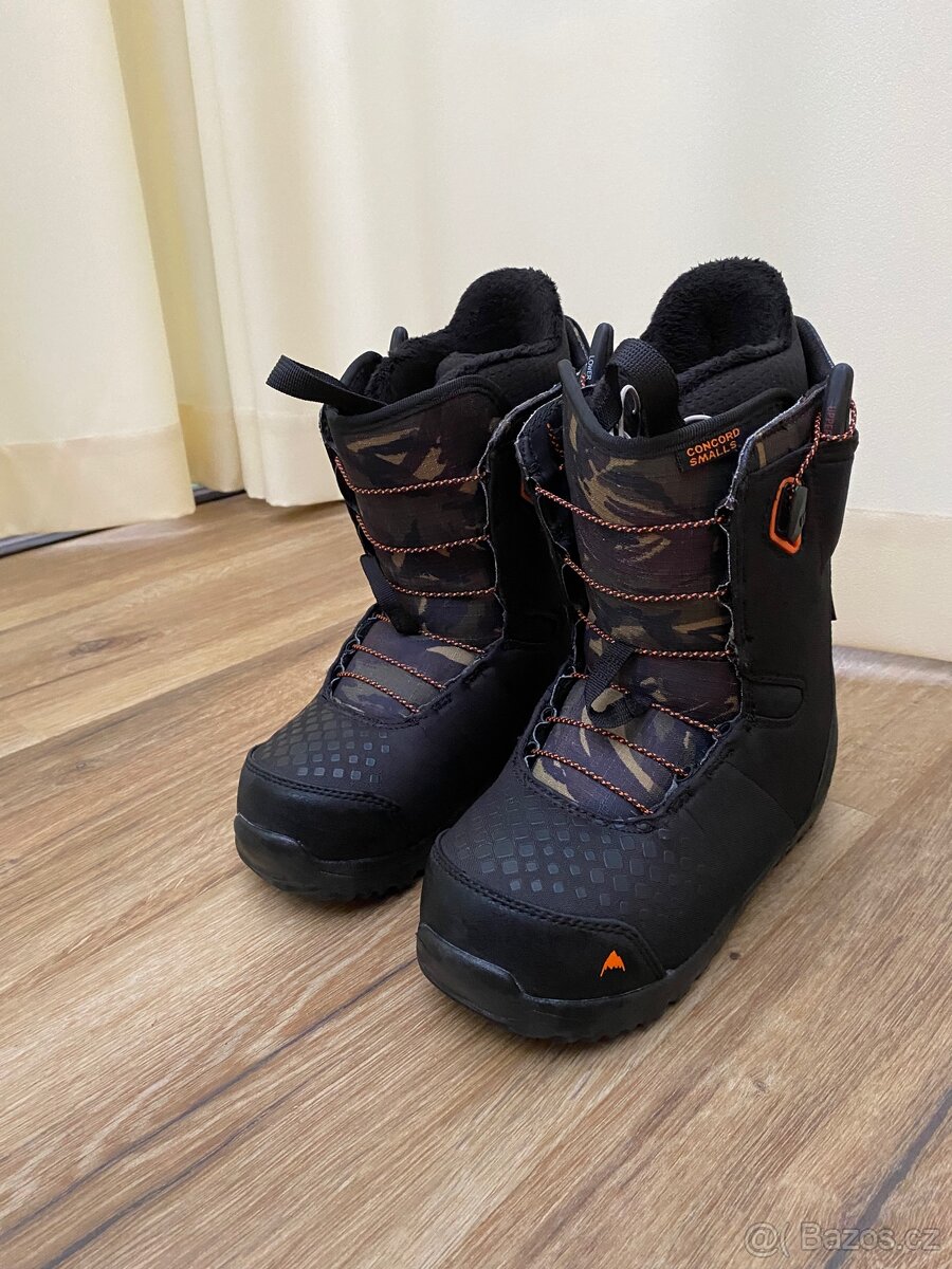 Boty na snowboard Concord Smalls