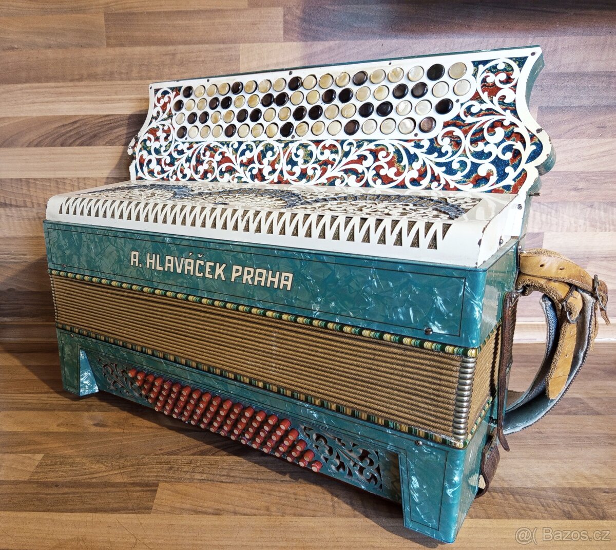 Akordeon (harmonika, heligonka) Hlaváček
