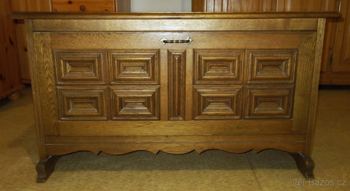 Výklopný botník rustikální z masivu ( Dub ) - Výborný stav