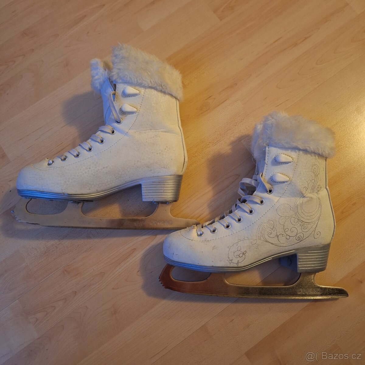 brusle dívčí s kožíškem vel.36 (23,5mm)