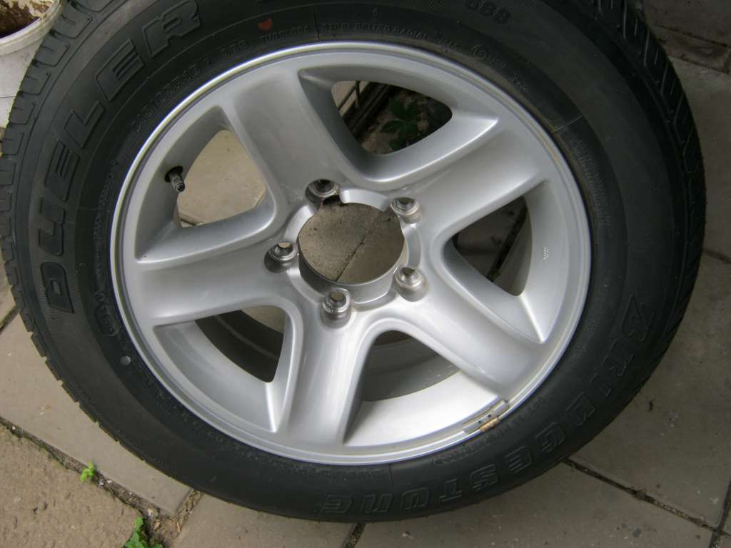 1ks alu kola rozteč 5x139,7