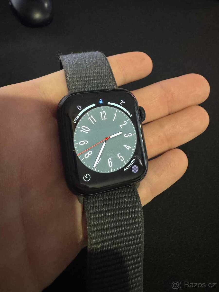 Apple Watch SE 2 2024 44mm