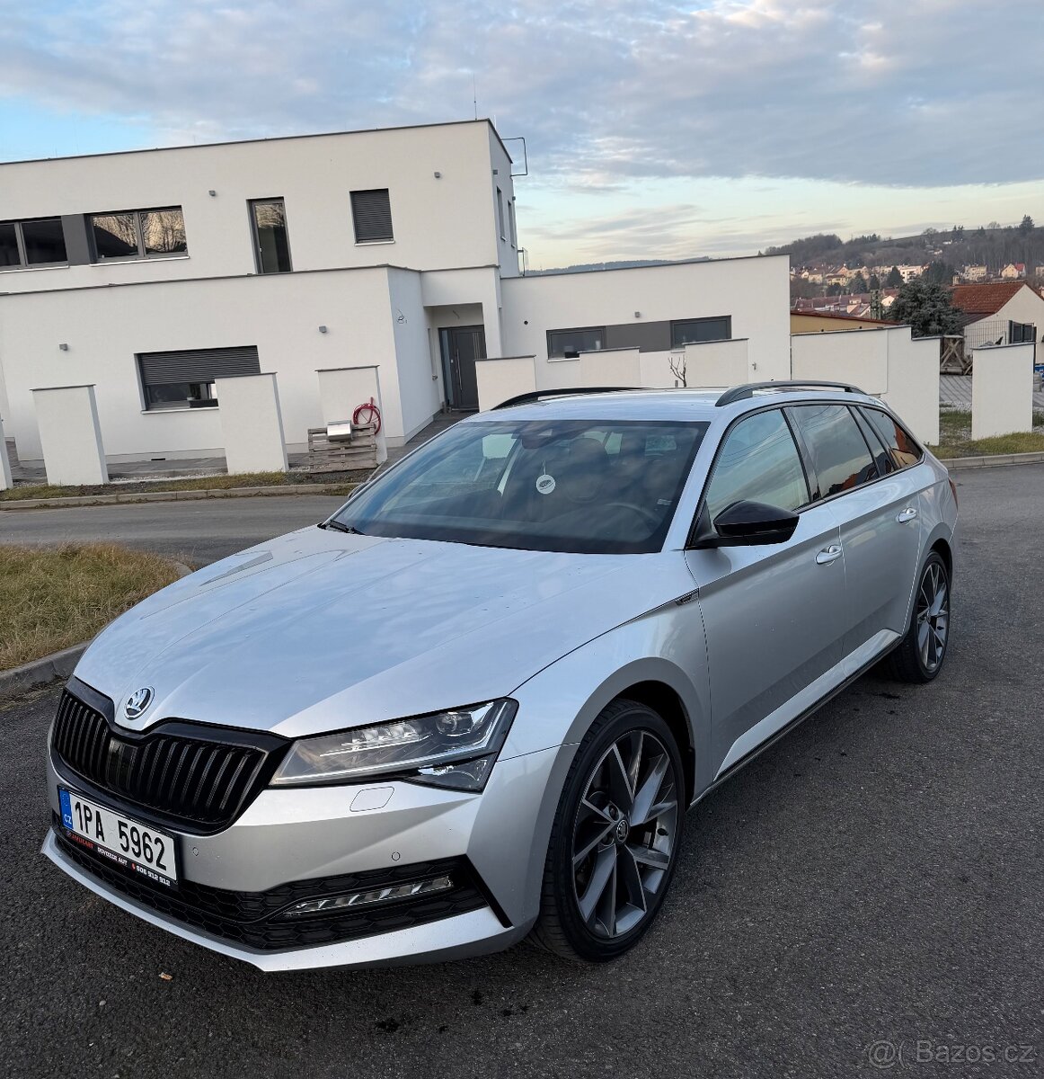 Škoda Superb SPORTLINE - 2.0 TDI- 110kw -96.000km-rok 10/22