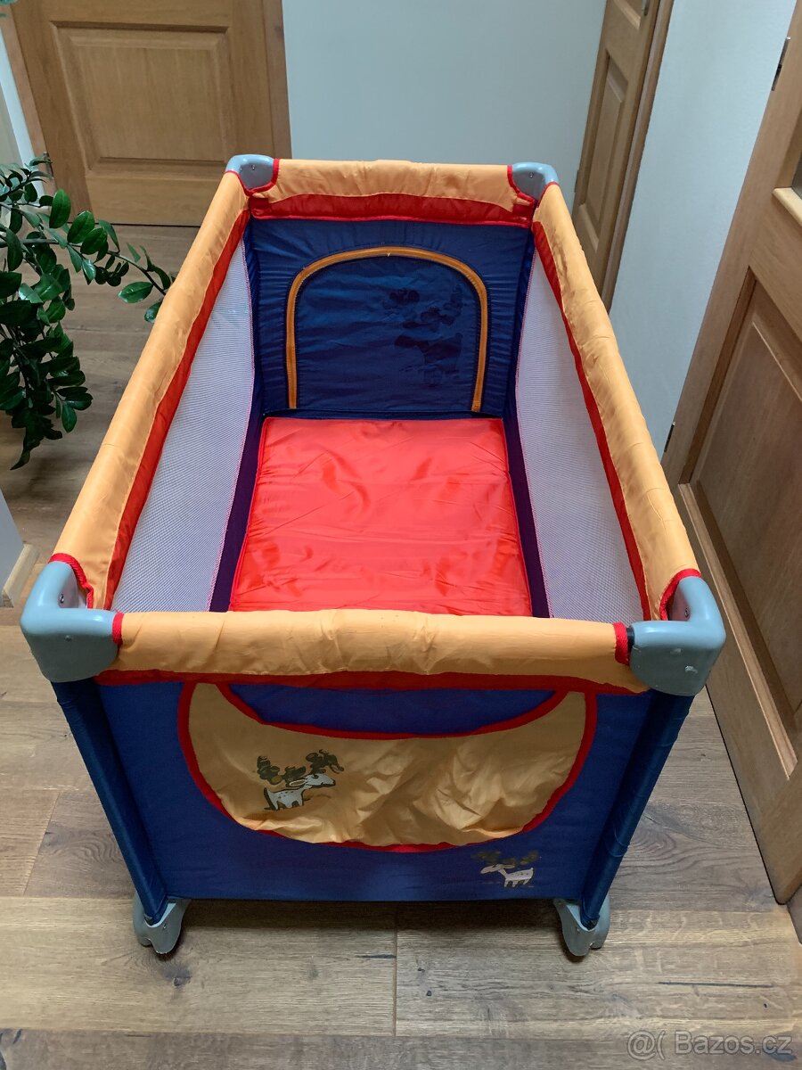 Dětská přenosná postýlka