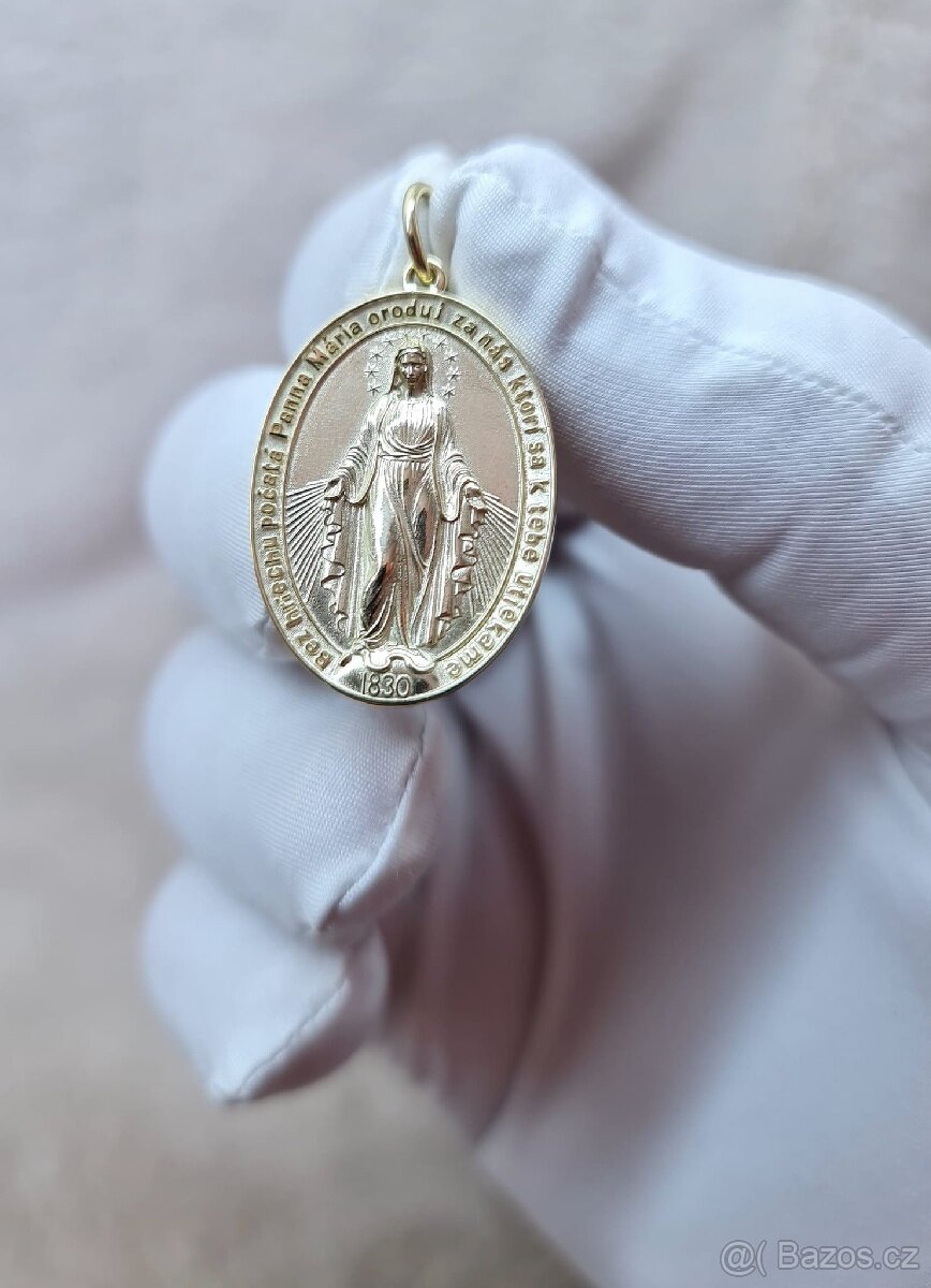 Zlatý přívěsek medailon
 Panny Marie 585/14Karat