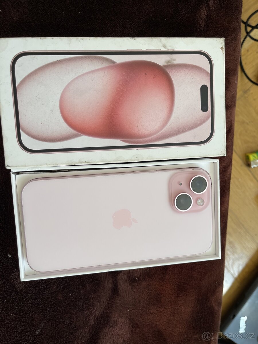 iPhone 15 128GB Pink - baterie 100%