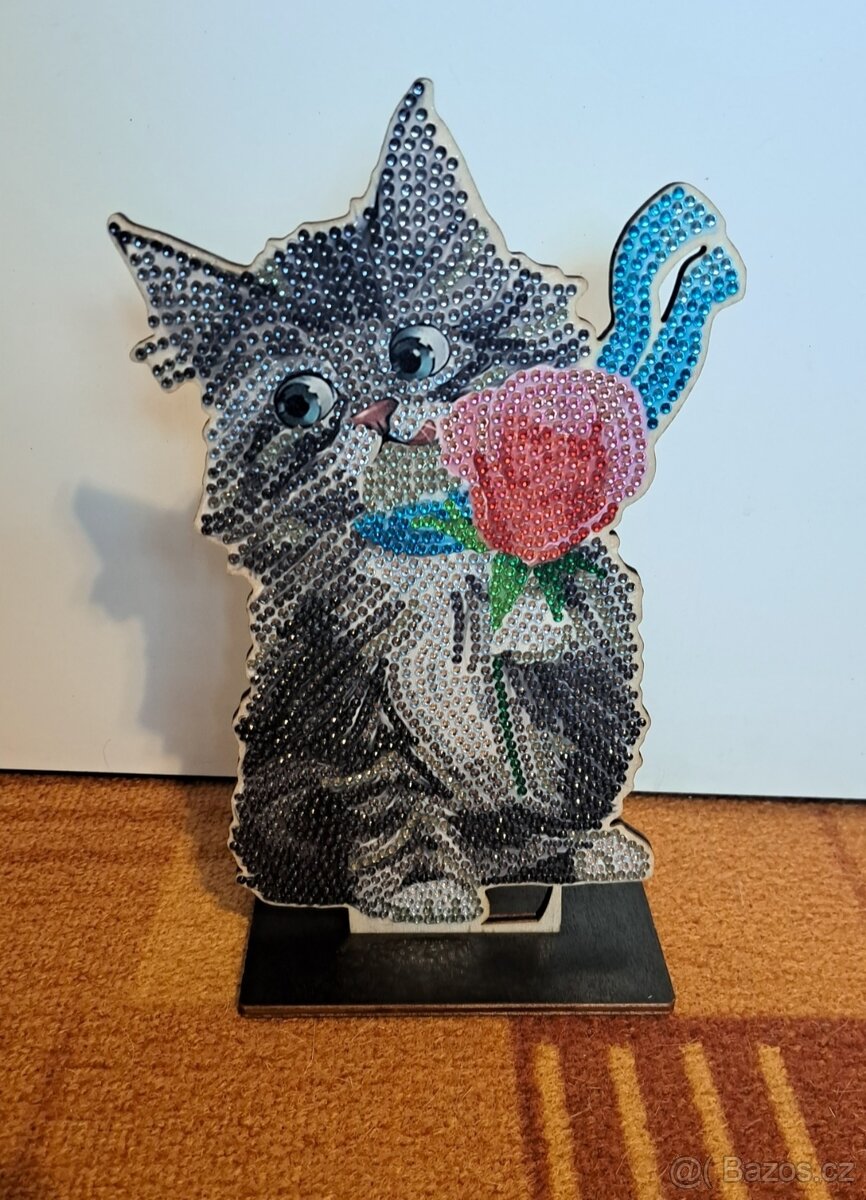 Diamantové malování, kotě s růží