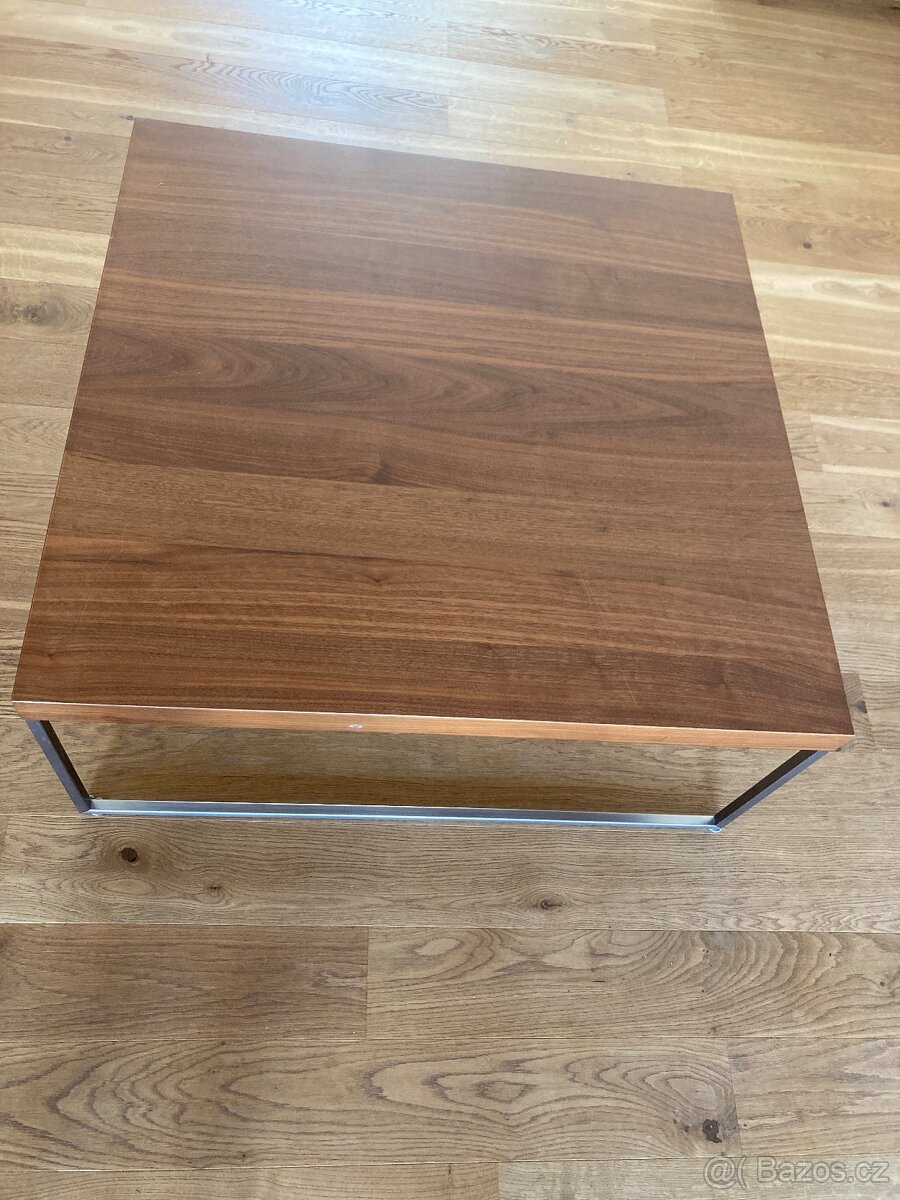 Stolek BoConcept