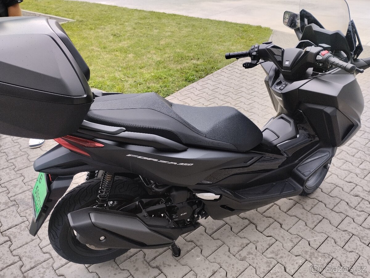 Honda Forza 350 r.v 2024
