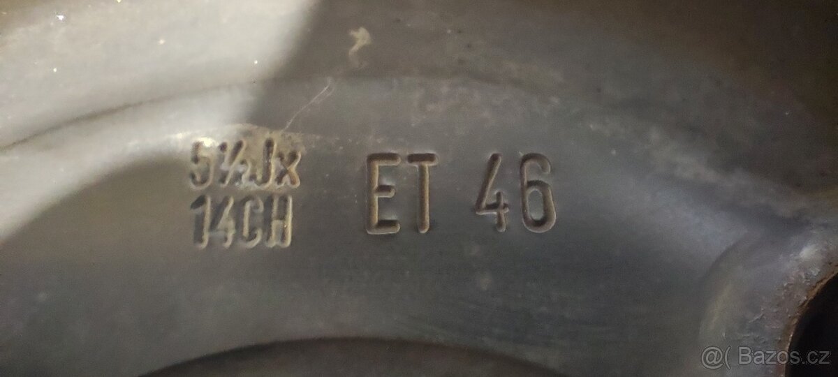 4x100 r14