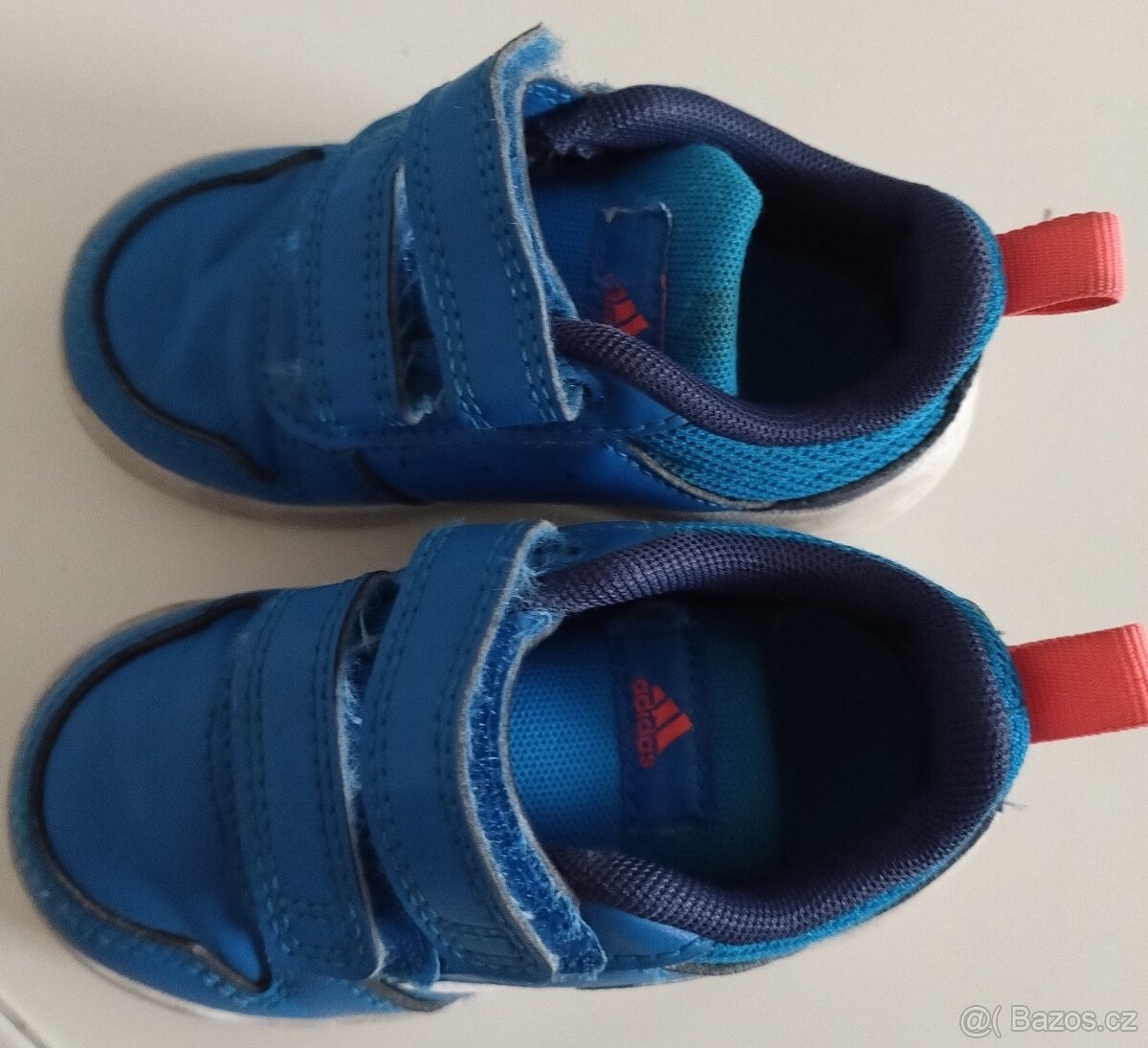 Adidas tenisky