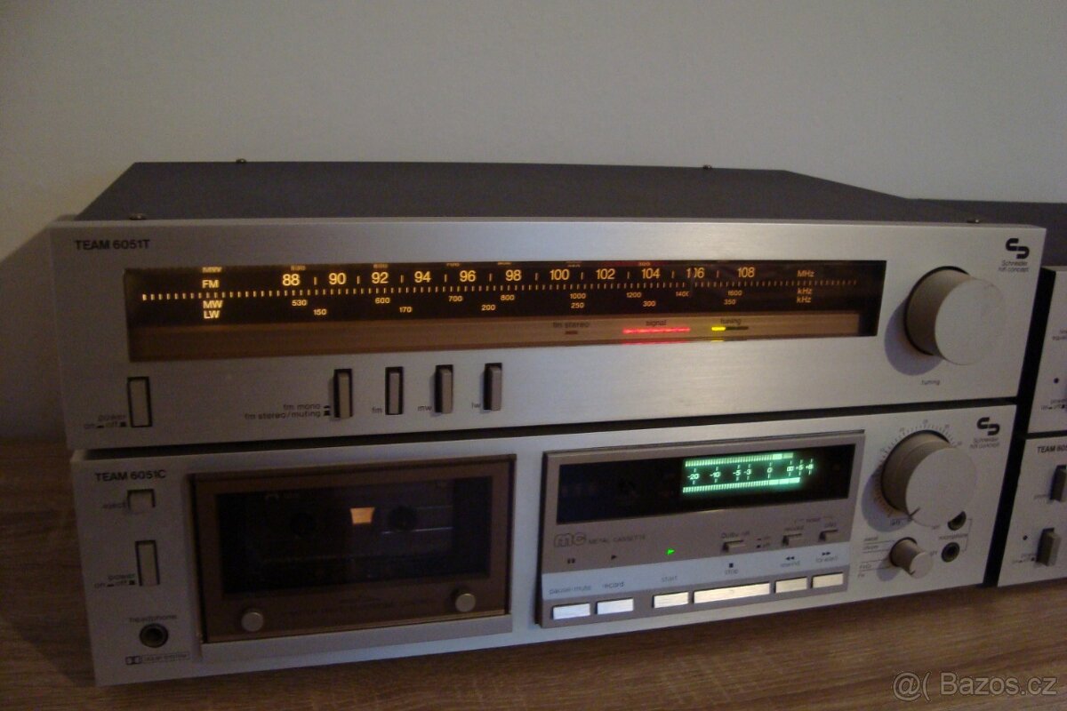 Hi-fi systém Schneider