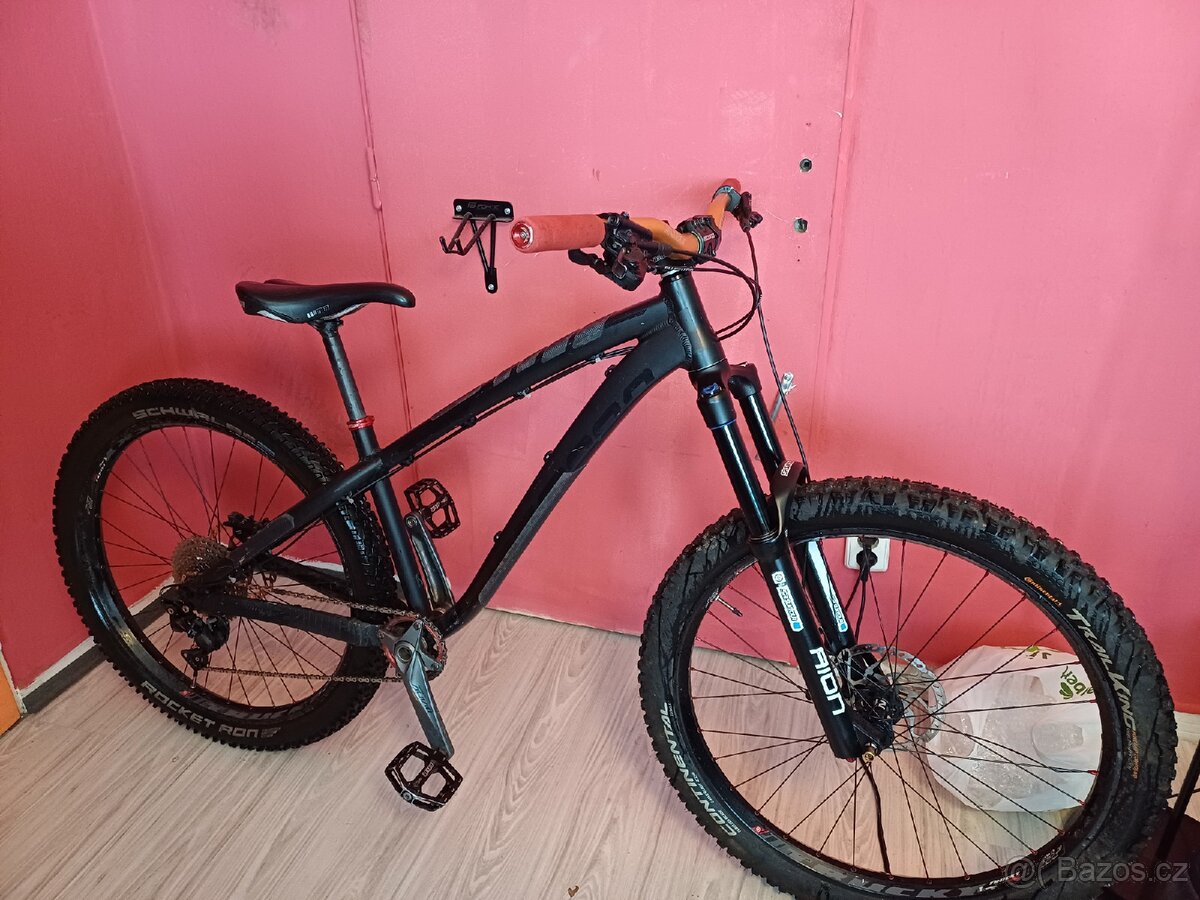 Horské kolo 27.5 vel. S. Dartmoor hornet