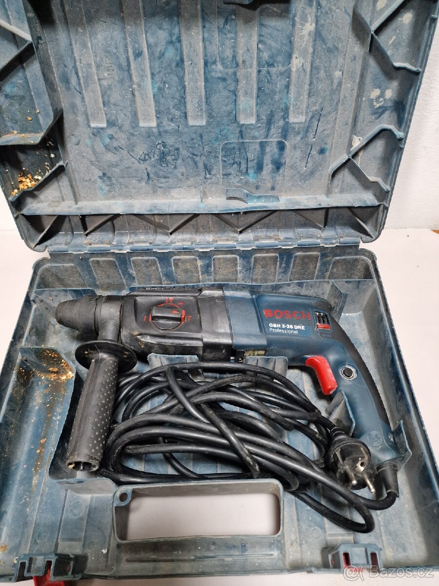 Bosch GBH 2-26 DRE vrtací kladivo
Vrtací kladivo s SDS plus