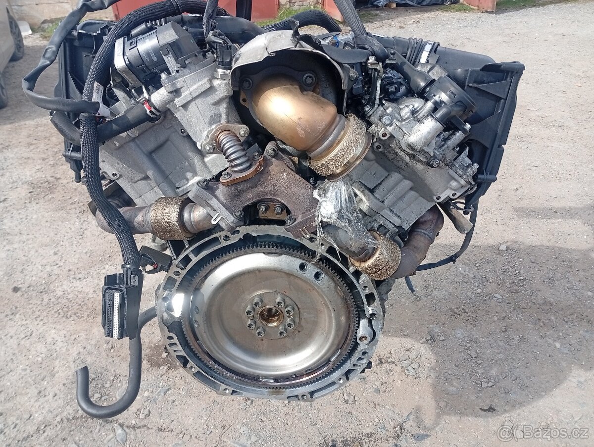 MERCEDES BENZ ML W164 , VITO, VIANO W639 MOTOR 3,0CDI