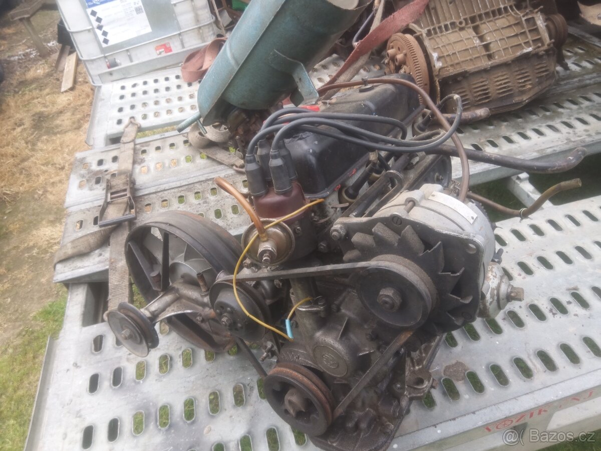 Škoda 100 100L motor