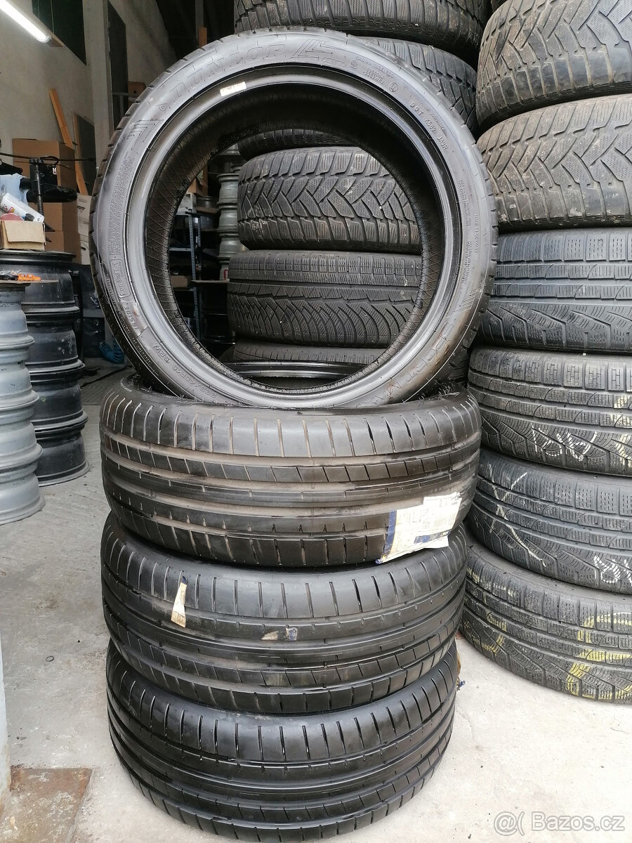 Letní pneu = 225/45 R19 = DUNLOP